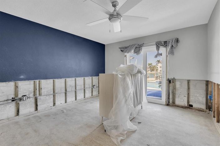 Image No.20-3 Bed Property for sale