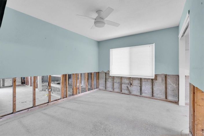 Image No.22-3 Bed Property for sale