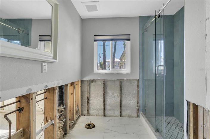 Image No.25-3 Bed Property for sale