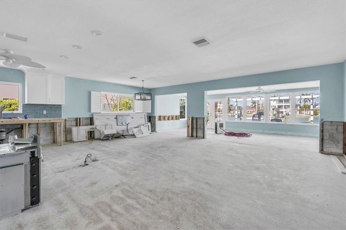 Image No.31-3 Bed Property for sale