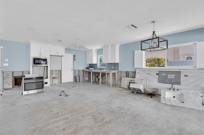 Image No.34-3 Bed Property for sale