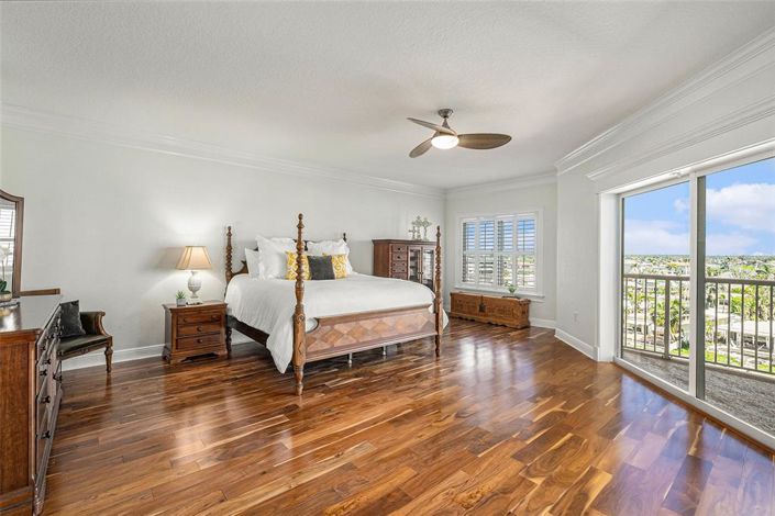 Image No.21-3 Bed Property for sale