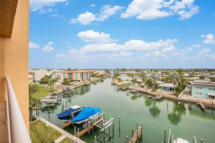 Image No.43-3 Bed Property for sale