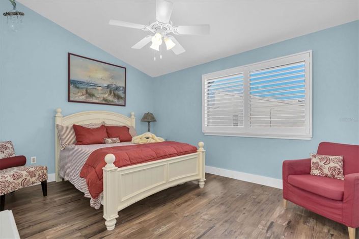 Image No.27-Maison de ville de 2 chambres à vendre à Treasure Island