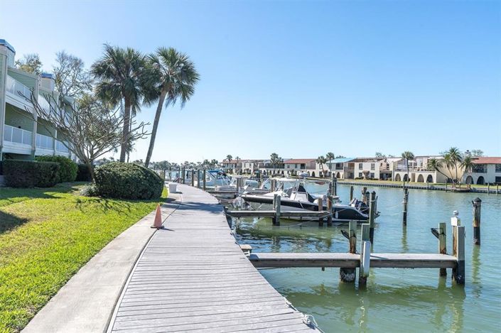 Image No.39-Maison de ville de 2 chambres à vendre à Treasure Island