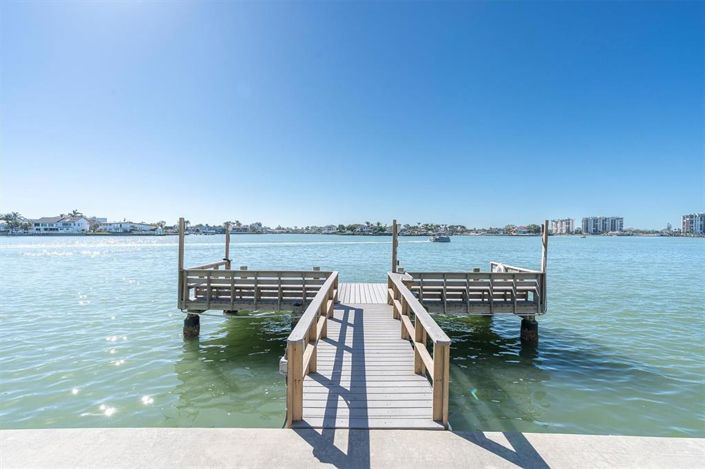 Image No.40-Maison de ville de 2 chambres à vendre à Treasure Island