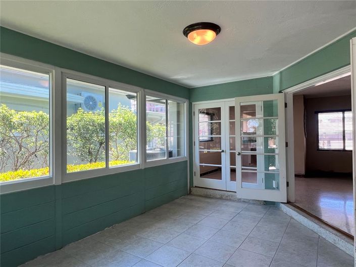 Image No.21-2 Bed Property for sale