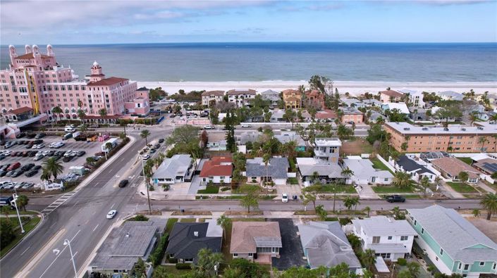 Image No.45-2 Bed Property for sale