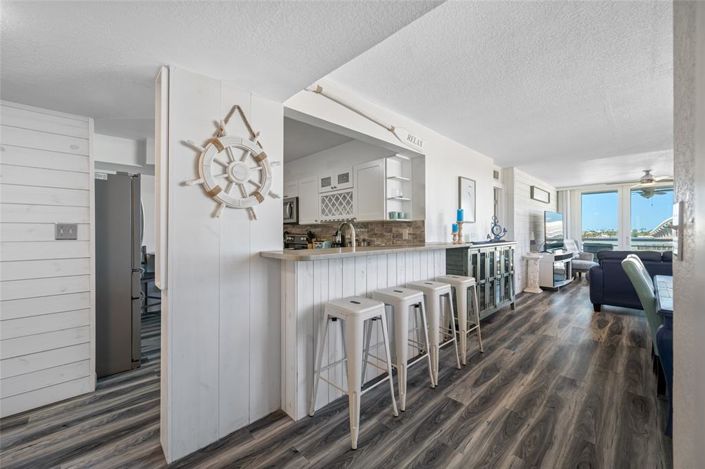 Image No.13-2 Bed Property for sale