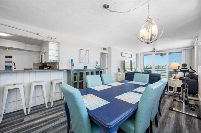 Image No.15-2 Bed Property for sale