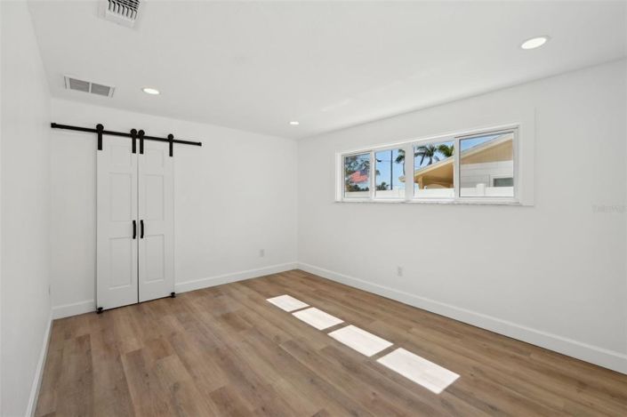 Image No.18-4 Bed Property for sale