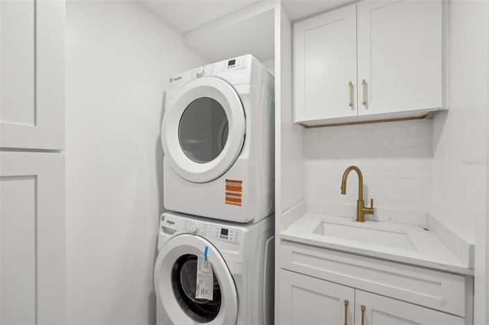 Image No.22-4 Bed Property for sale