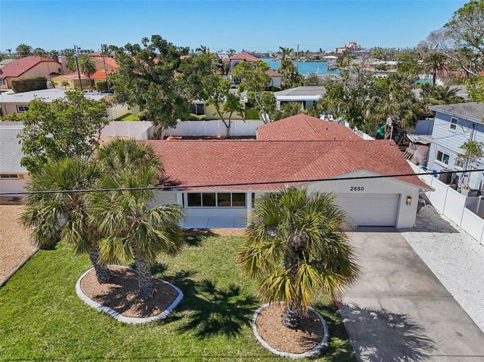 Image No.35-4 Bed Property for sale