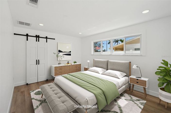 Image No.9-4 Bed Property for sale