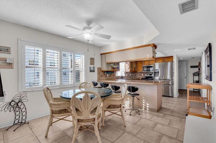 Image No.8-2 Bed Property for sale