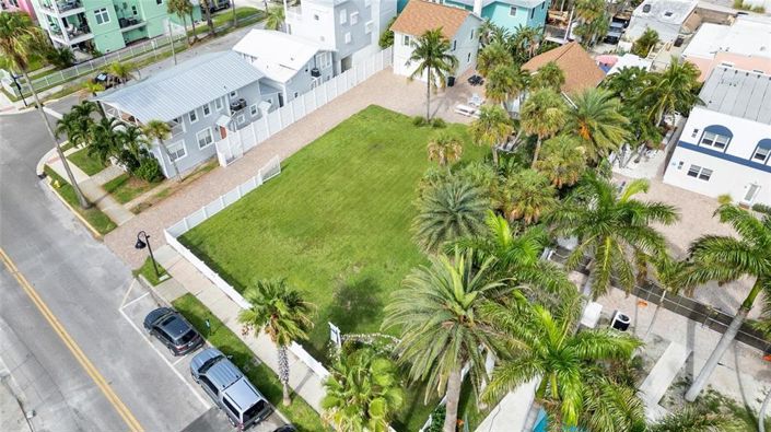 Image No.10-1 Bed Property for sale