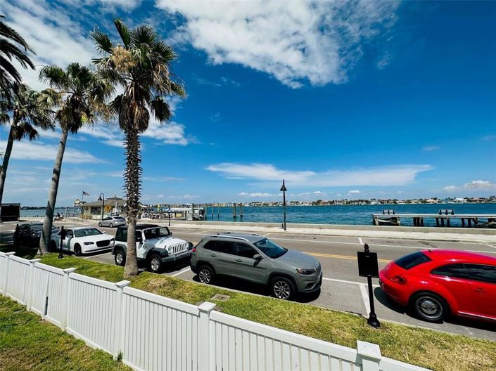 Image No.17-1 Bed Property for sale