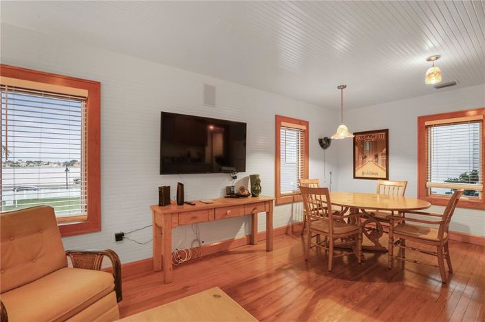 Image No.28-1 Bed Property for sale