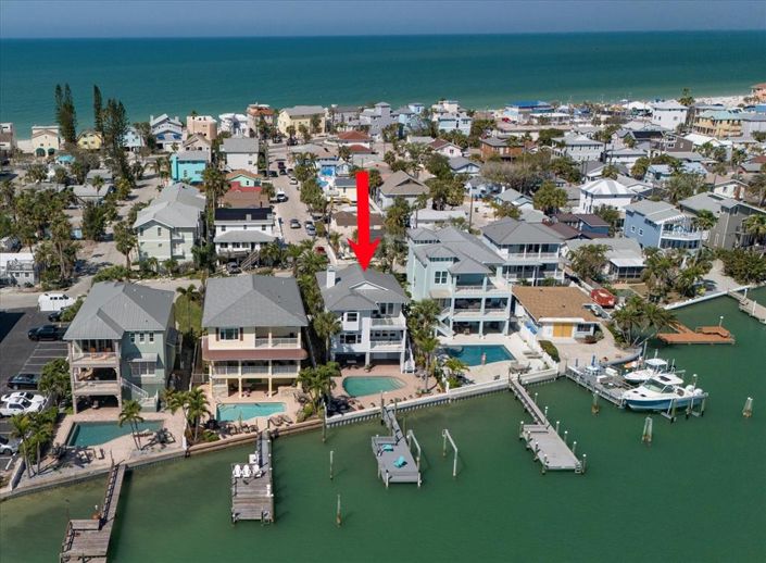 Image No.2-Propriété de 3 chambres à vendre à Treasure Island