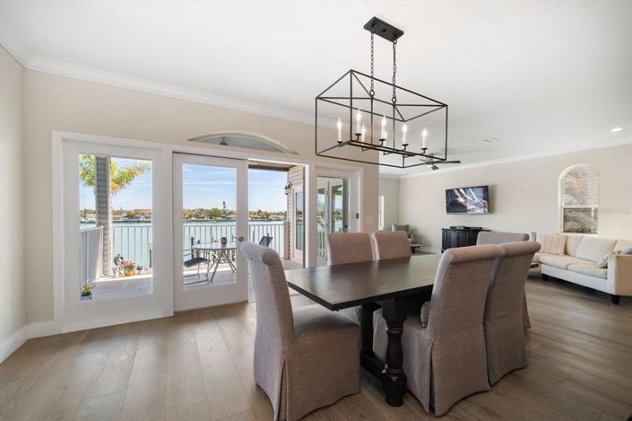 Image No.21-Propriété de 3 chambres à vendre à Treasure Island