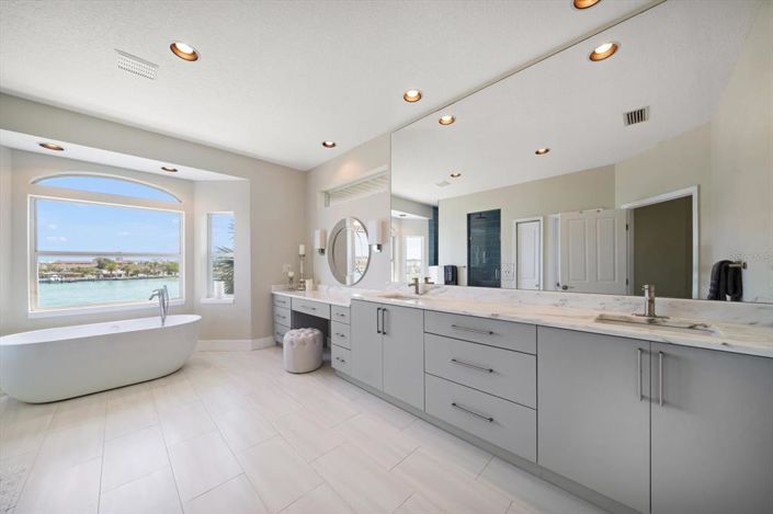 Image No.45-Propriété de 3 chambres à vendre à Treasure Island