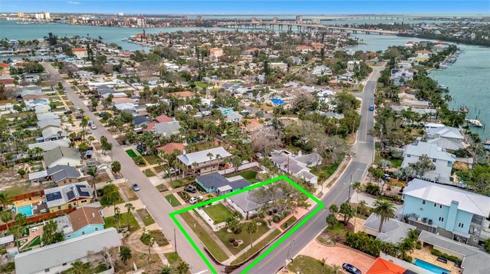 Image No.2-2 Bed Property for sale