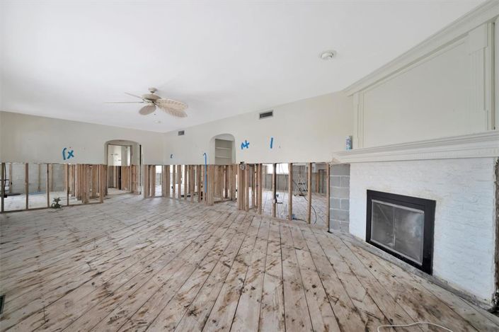 Image No.27-2 Bed Property for sale