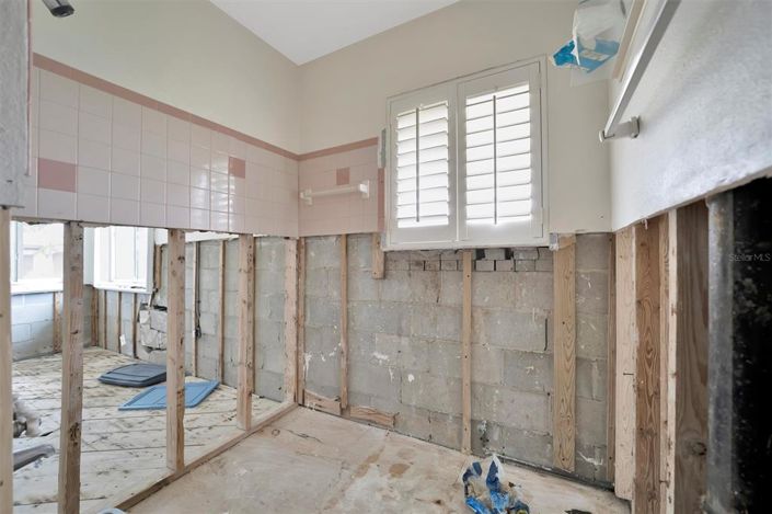 Image No.31-2 Bed Property for sale