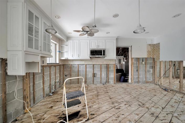 Image No.41-2 Bed Property for sale