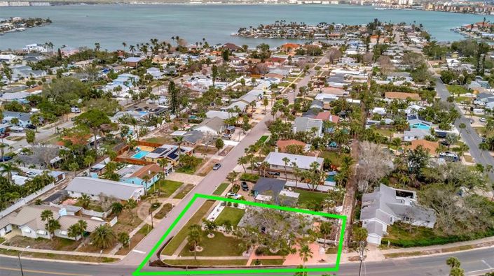 Image No.52-2 Bed Property for sale