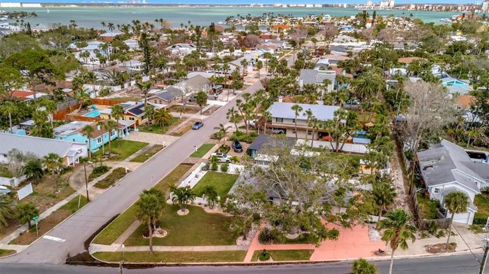 Image No.6-2 Bed Property for sale