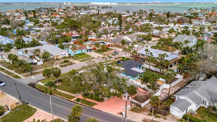 Image No.7-2 Bed Property for sale