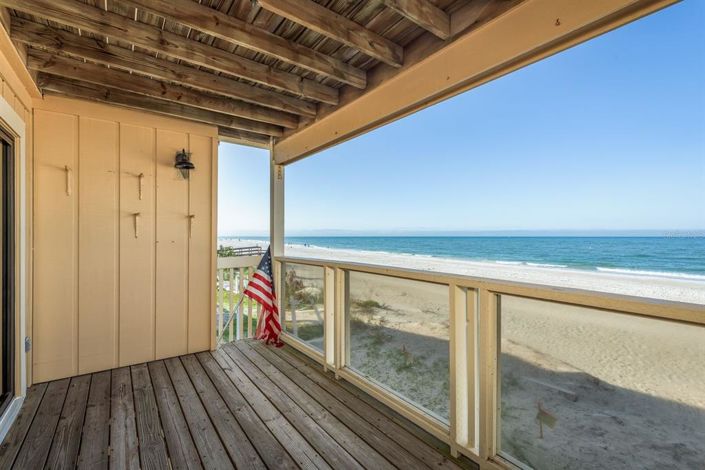 Image No.10-Maison de ville de 2 chambres à vendre à Treasure Island