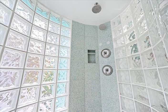 Image No.17-Propriété de 2 chambres à vendre à Floride