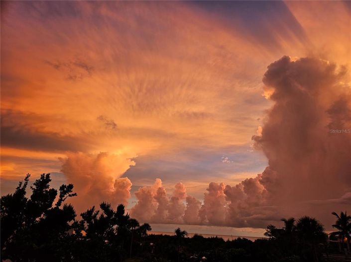 Image No.3-2 Bed Property for sale