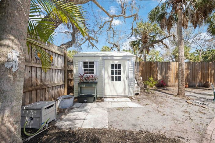 Image No.37-3 Bed Property for sale