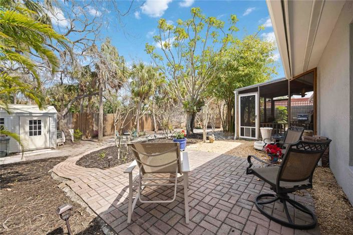 Image No.38-3 Bed Property for sale