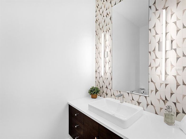 Image No.51-5 Bed Property for sale