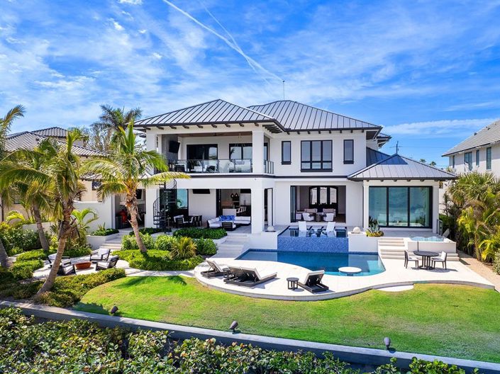 Image No.66-5 Bed Property for sale