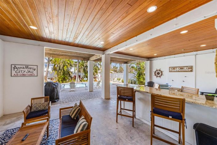 Image No.27-3 Bed Property for sale