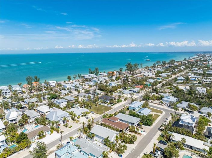 Image No.33-3 Bed Property for sale