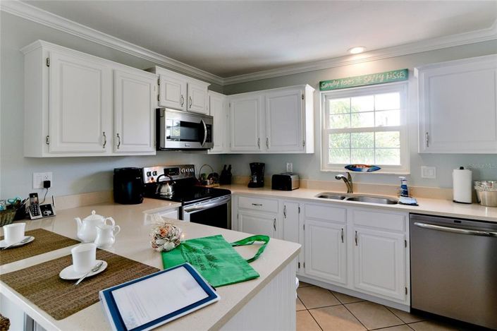 Image No.20-2 Bed Property for sale