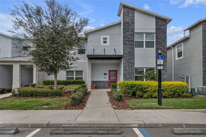 Image No.44-5 Bed Townhouse for sale