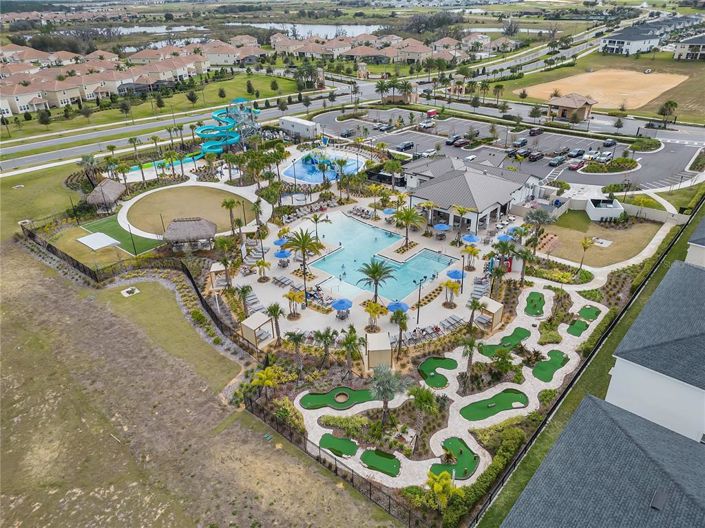 Image No.48-5 Bed Townhouse for sale