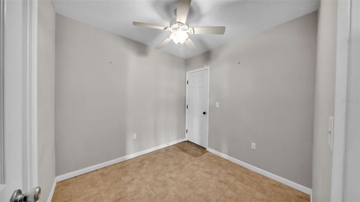 Image No.43-3 Bed Property for sale