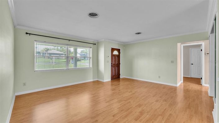 Image No.5-3 Bed Property for sale