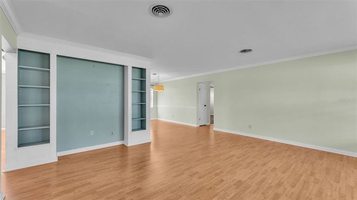 Image No.6-3 Bed Property for sale