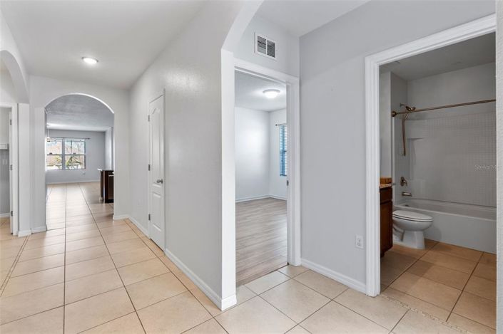 Image No.13-Propriété de 4 chambres à vendre à Davenport