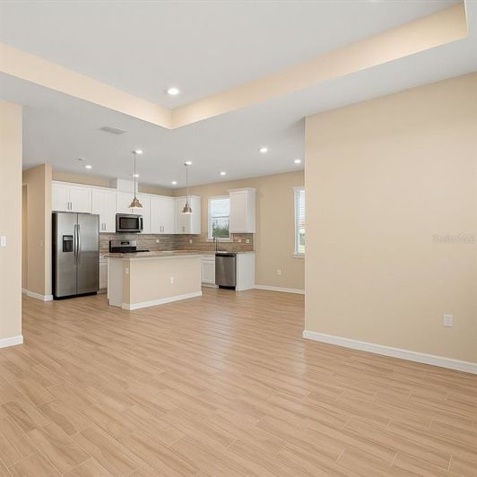 Image No.7-4 Bed Property for sale