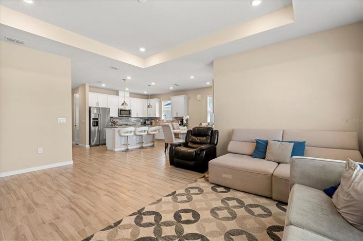 Image No.8-4 Bed Property for sale